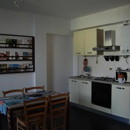 Casa Vista Mare, Ruta Di * Камольи