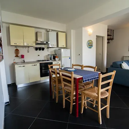 Casa Vista Mare, Ruta Di Apartamento *